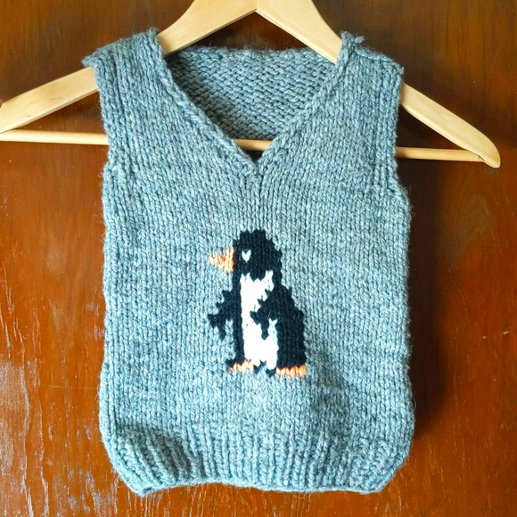 Kids Hand knit penguin wool vest 4T - Picture 1 of 5